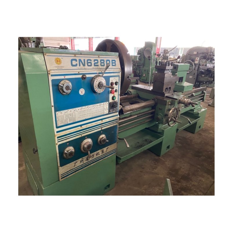 High Quality Guangdong Machine Tool 2000mm Horizontal Lathe 6280 Lathe SecondHand 2m Large Aperture Ordinary Lathe Price